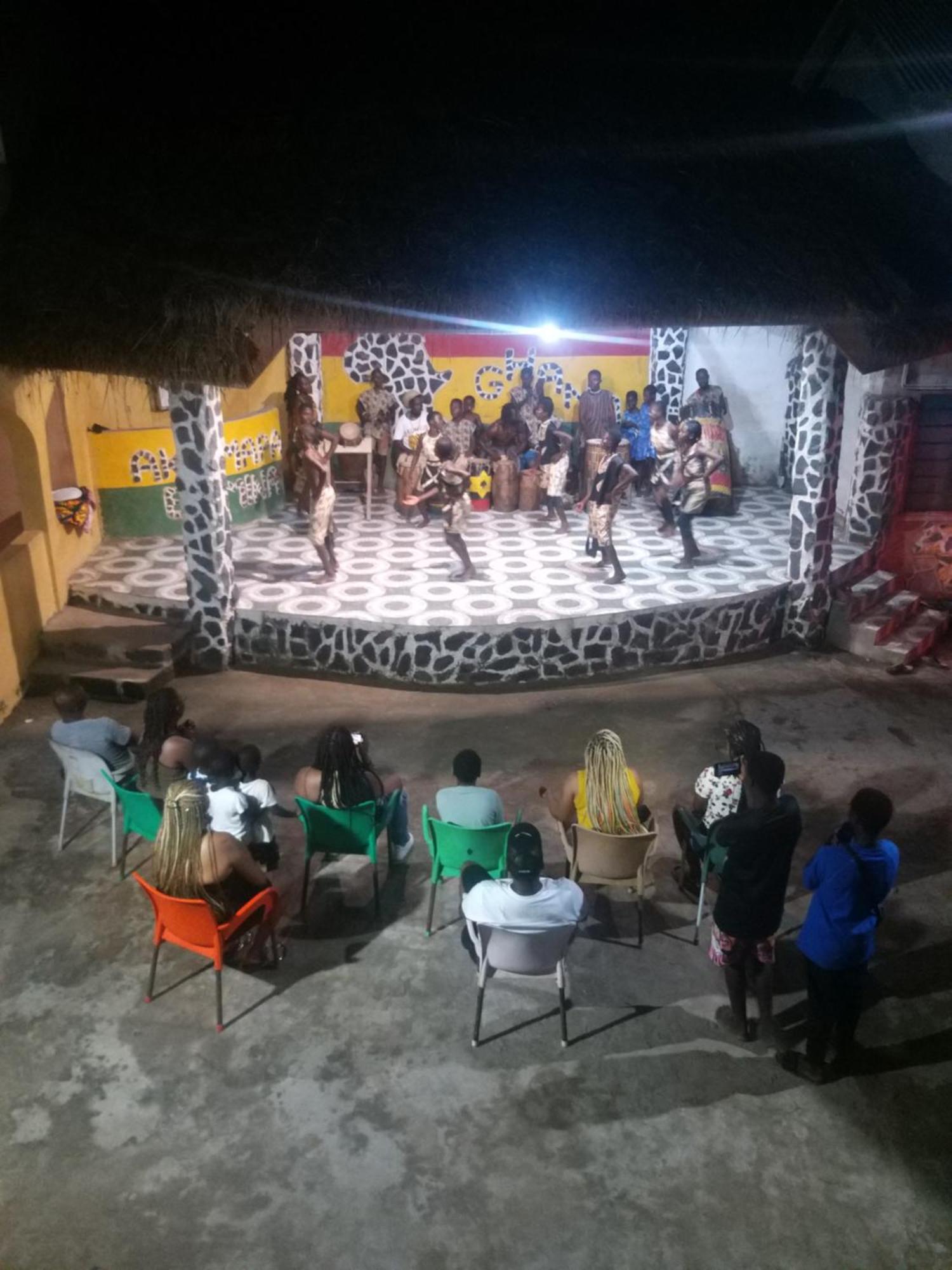Akomapa Village Elmina 외부 사진